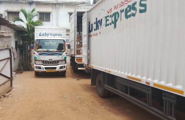 Lucky Express Cargoes transport office in Visakhapatnam, Gajuwaka